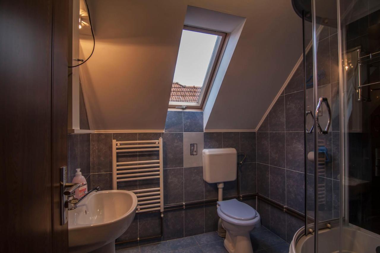 Dobra Haz Hotel Kovászna Kültér fotó