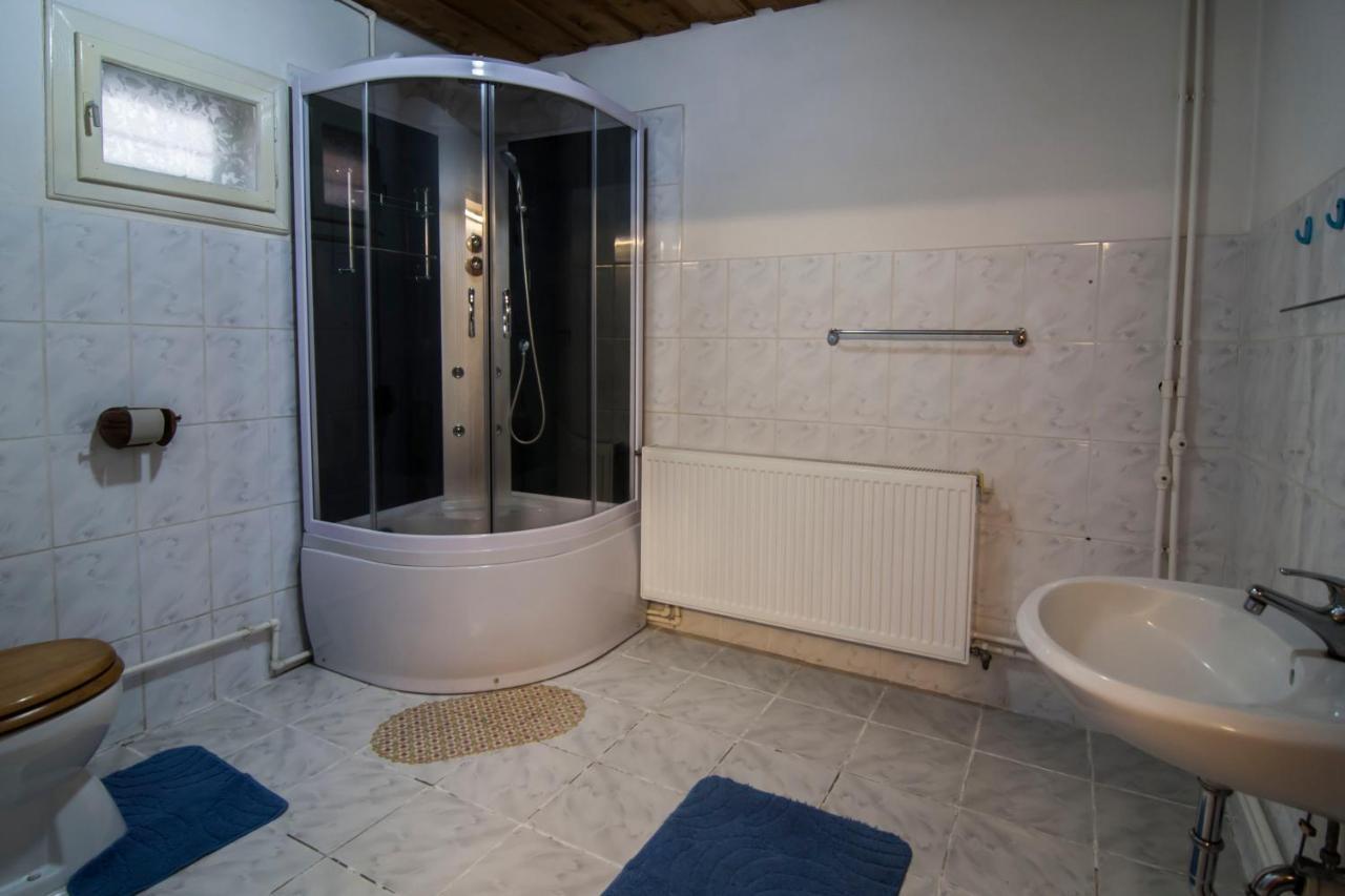 Dobra Haz Hotel Kovászna Kültér fotó